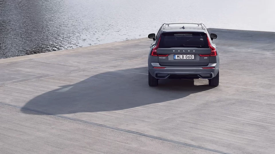 xc60-gallery-11-16x9-1.webp