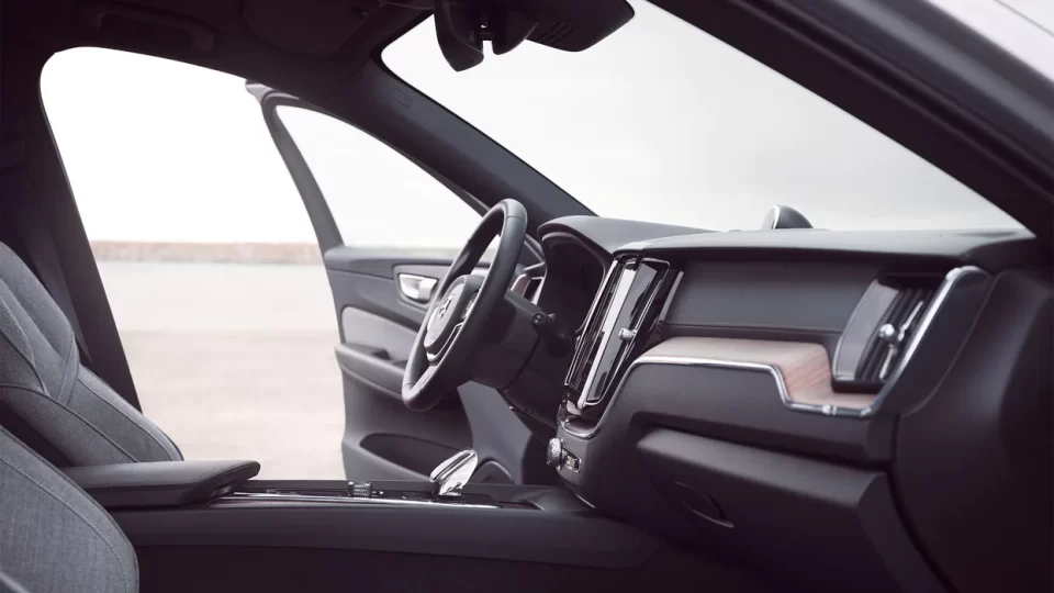 xc60-gallery-6-16x9-1.webp